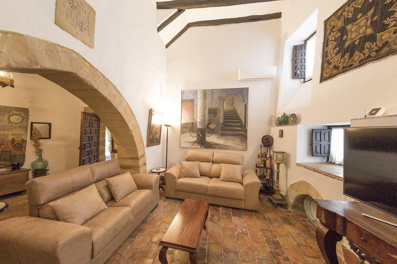 Palacete Sol De Mayo Ούβεδα Εξωτερικό φωτογραφία